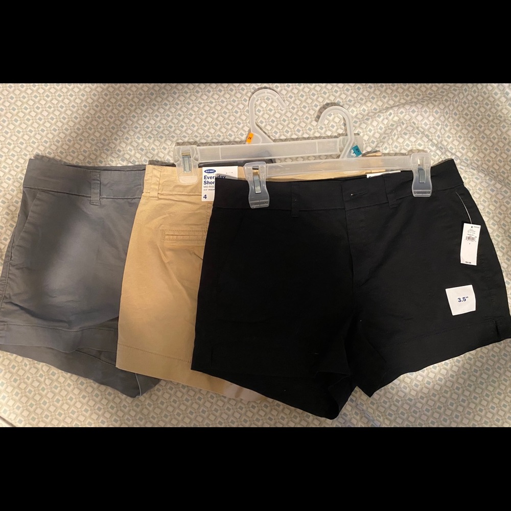 Women’s old Navy shorts $25 a pair original price... asking 30 for all 3